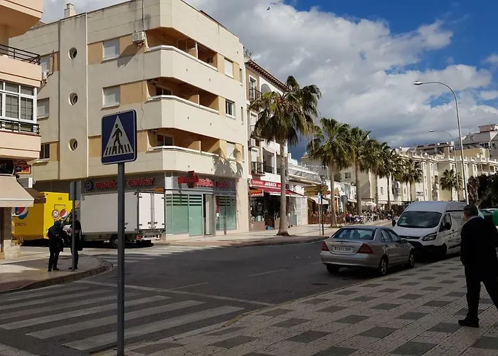 Апартаменты Apartamento Nerja Beach