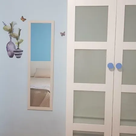 Apartamento Nerja Beach Apartment *